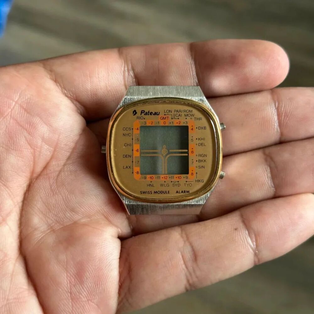Vintage RARE Pateau LCD International City Watch